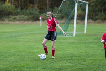 Bild 33 - B-Juniorinnen SG Mittelholstein - SV Frisia 03 Risum-Lindholm : Ergebnis: 1:12